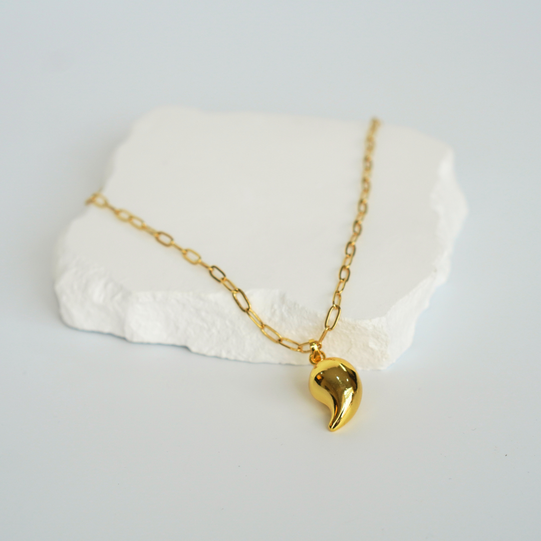 The Teardrop Necklace