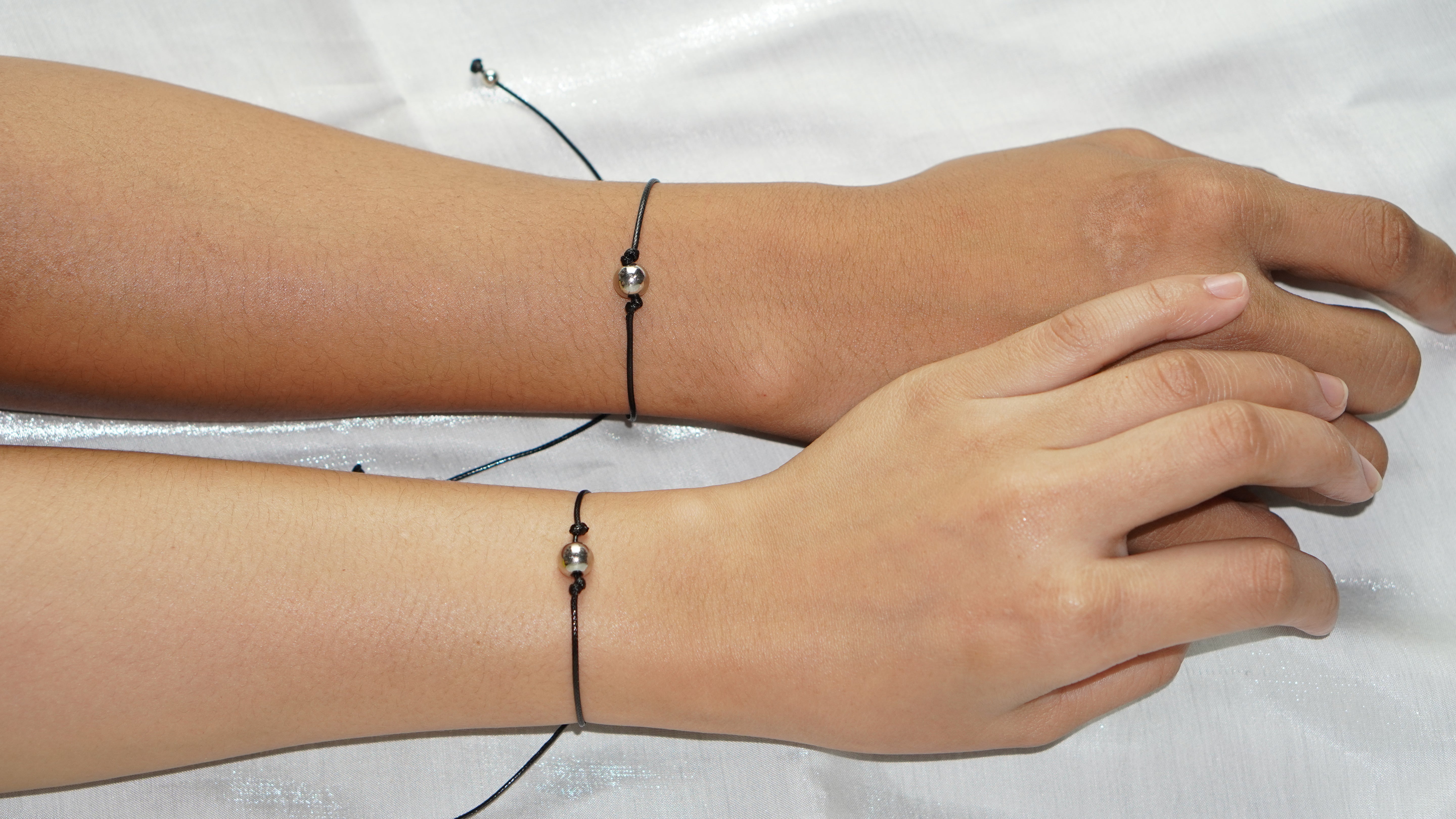 Boundless Connection Bracelet Set: Forever Linked by Love