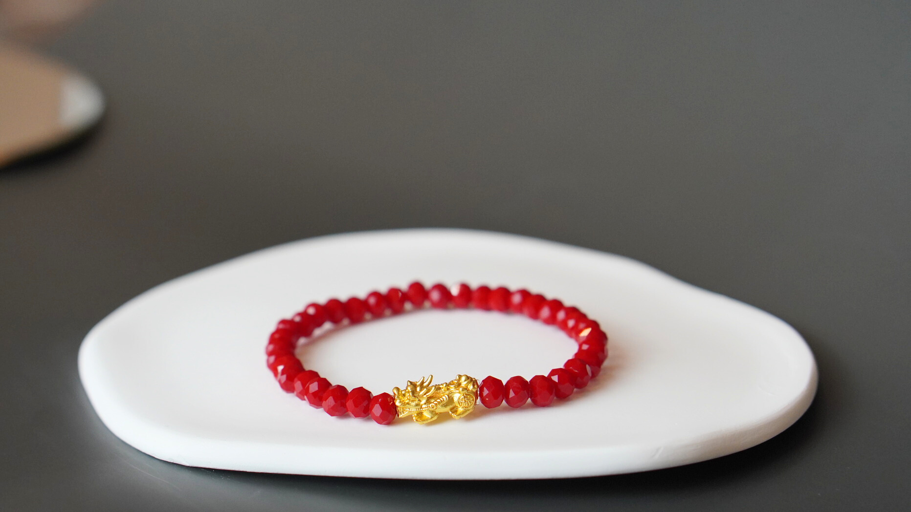 Modern - Neat - Minimalist Pi Yao Bracelet (Crystal Red)