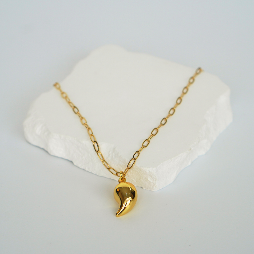 The Teardrop Necklace