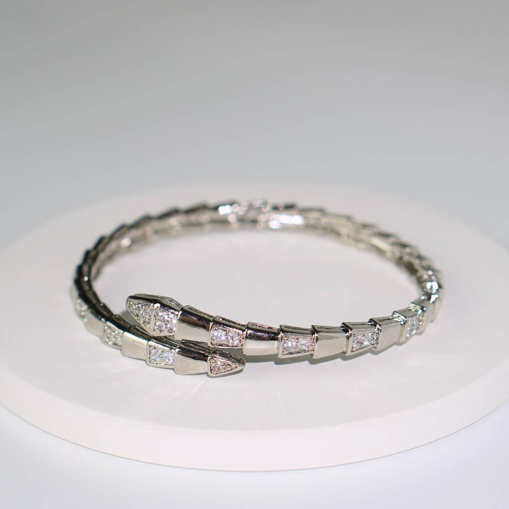 Serpentine (Silver)