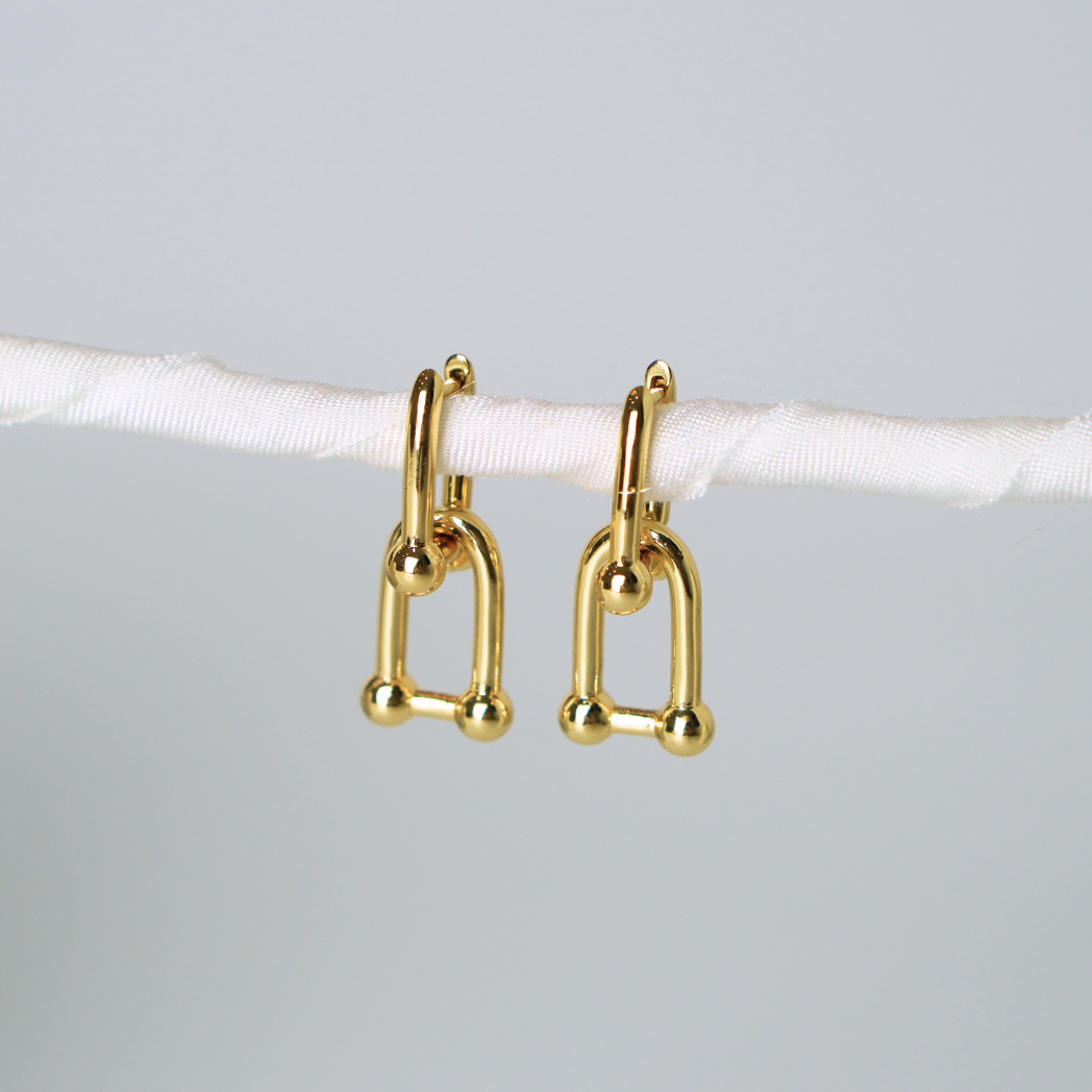 Artemis Earrings (Plain)