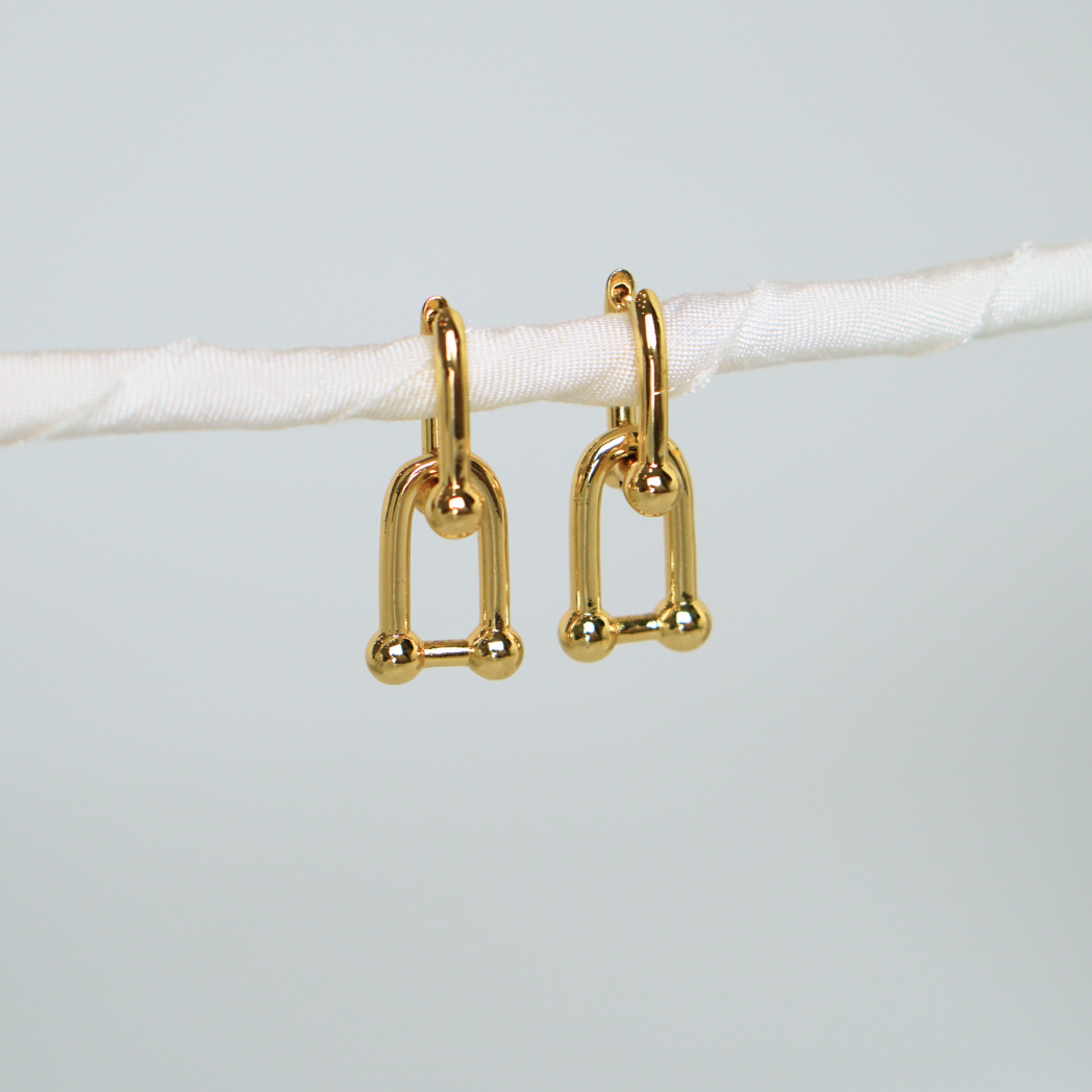 Artemis Earrings (Plain)