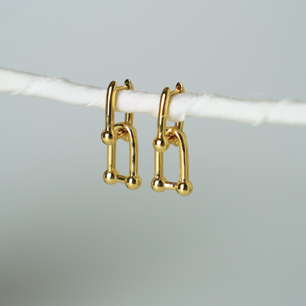 Artemis Earrings (Plain)