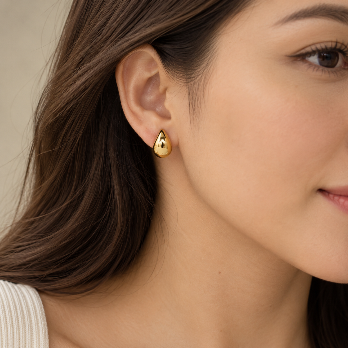 The Teardrop Earrings