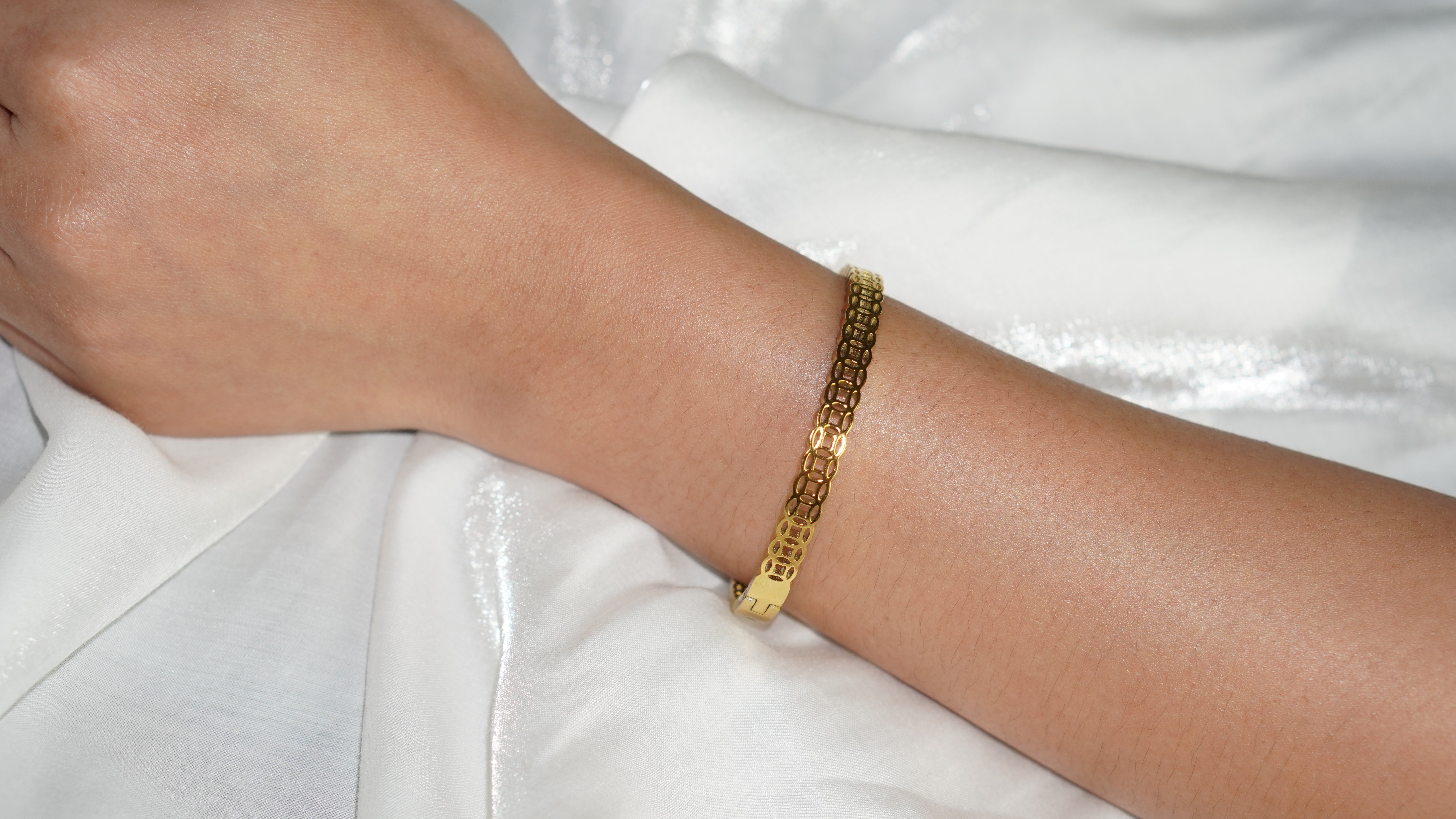 Lucky Money Wealth Bangle