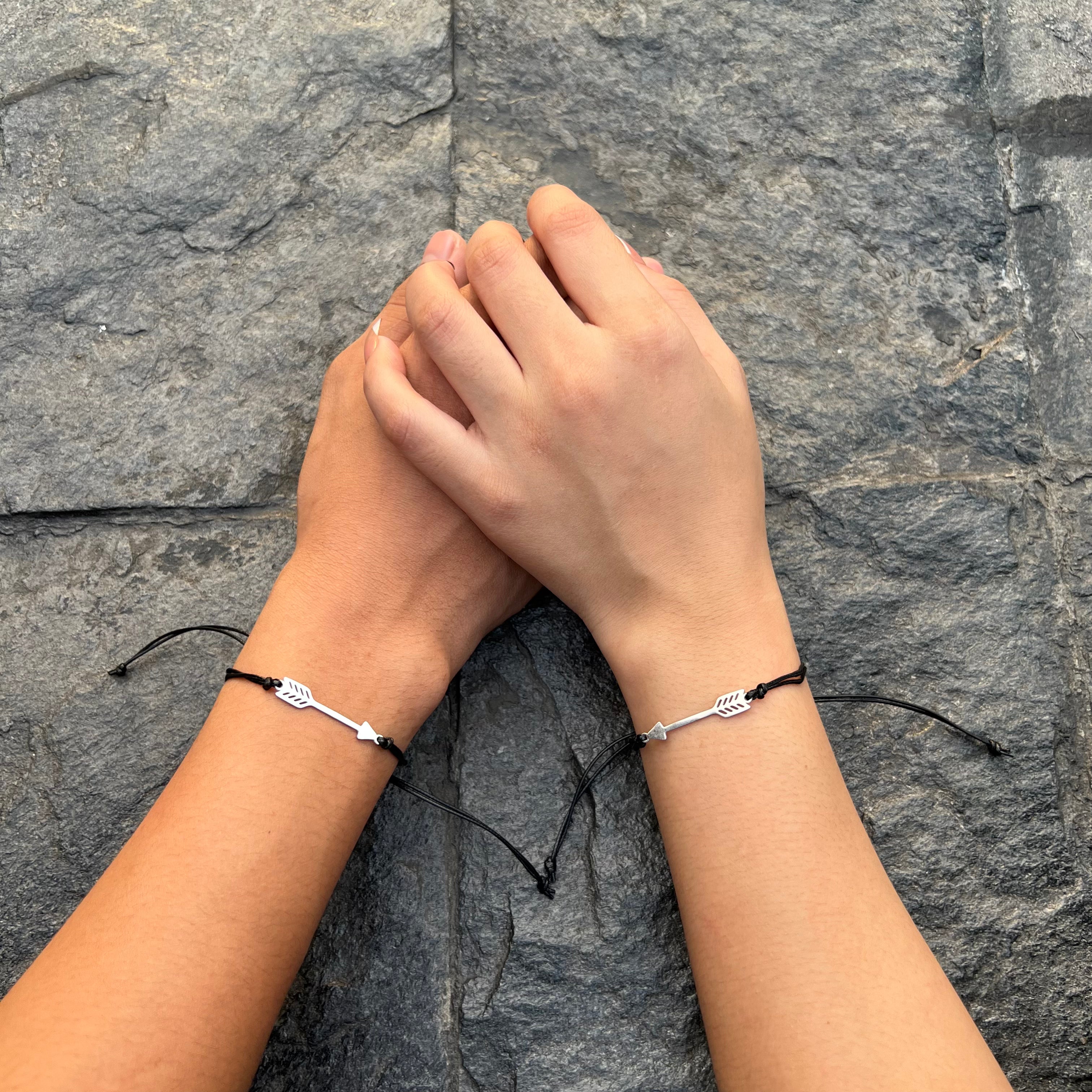 Boundless Love Arrow Bracelets: Forever Linked Hearts